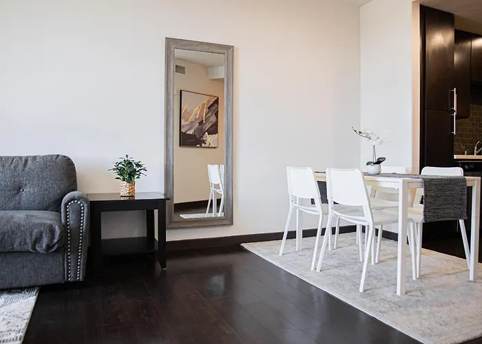 One Bedroom Gem In Weho
